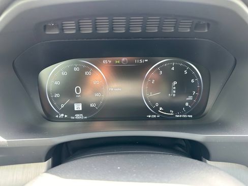 Used 2021 Volvo XC90 T5 Momentum FWD image 8