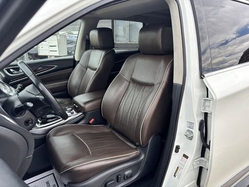 Used 2018 INFINITI QX60 Luxe w/ Deluxe Technology Package image 12