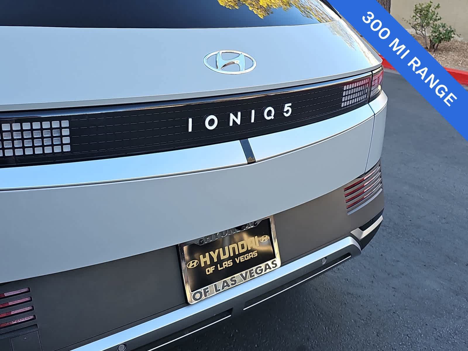 Certified 2024 Hyundai Ioniq 5 SE RWD image 11