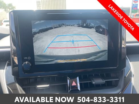 Used 2025 Toyota Corolla LE FWD image 32