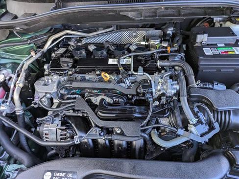 Certified 2022 Toyota Corolla Cross LE image 22