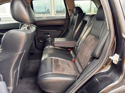 Used 2009 Jeep Grand Cherokee SRT8 w/ SRT Option Group II image 37