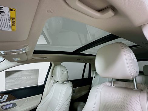 New 2026 Mercedes-Benz GLS 450 4MATIC image 24