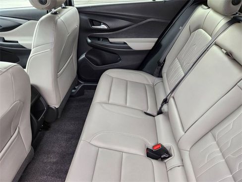 New 2025 Buick Envista Avenir image 13