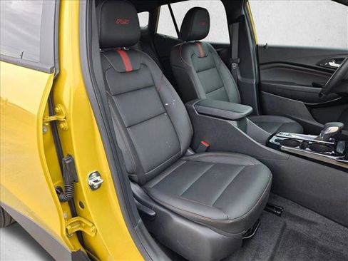 New 2025 Chevrolet Trax RS w/ Driver Confidence Package image 18