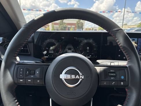 Used 2026 Nissan Kicks SR FWD image 23