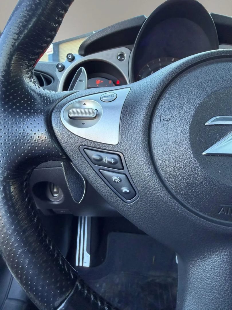 Used 2014 Nissan 370Z Touring w/ Sport Package RWD image 19