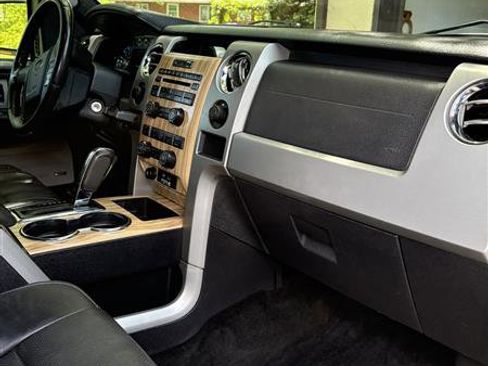 Used 2011 Ford F150 Lariat w/ Lariat Plus Pkg AWD/4WD image 10