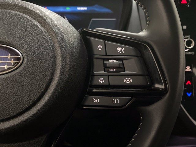 Used 2025 Subaru Forester Premium AWD/4WD image 38