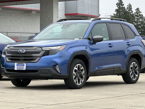 New 2026 Subaru Forester Premium image 7