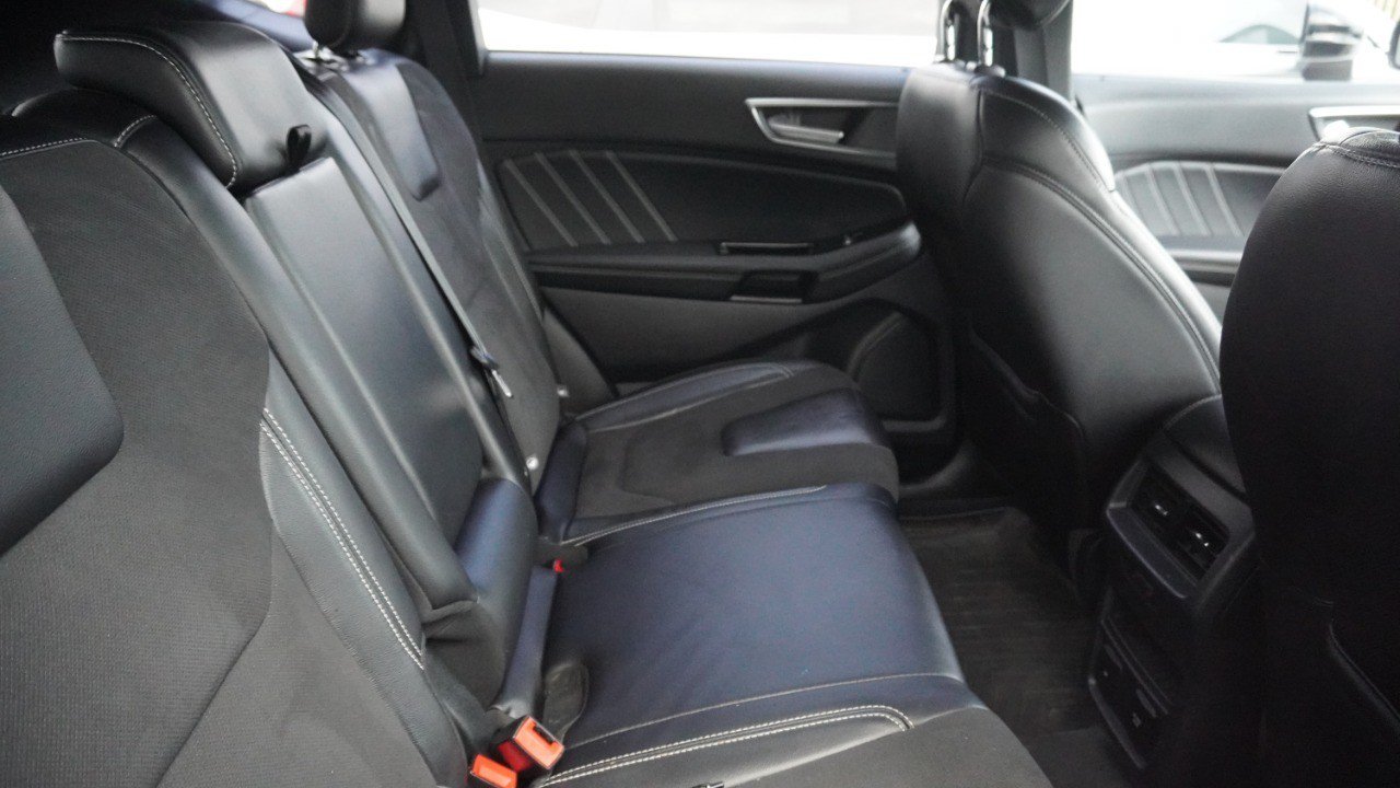 Used 2019 Ford Edge ST w/ Equipment Group 401A AWD/4WD image 11