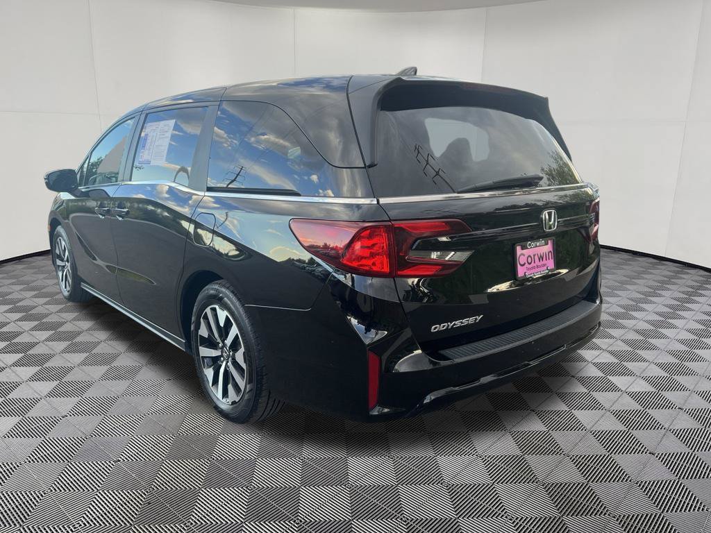 Used 2025 Honda Odyssey EX-L image 5