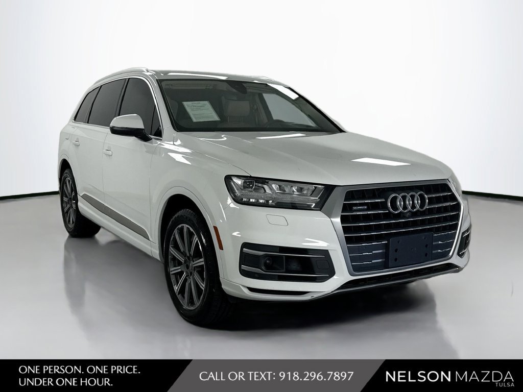Used 2017 Audi Q7 3.0T Prestige AWD/4WD image 1