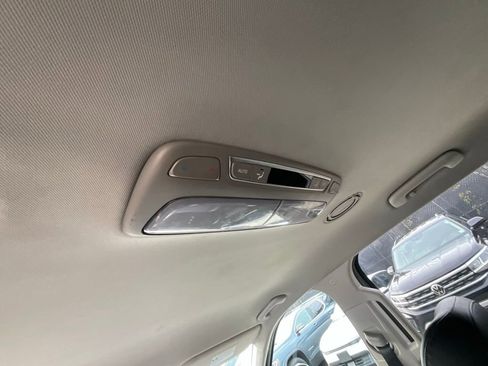 Used 2023 Kia Telluride LX image 31