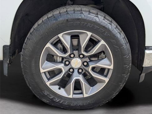 Used 2021 Chevrolet Silverado 1500 LT w/ All Star Edition Plus image 37