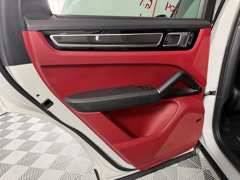 Certified 2022 Porsche Cayenne GTS image 17