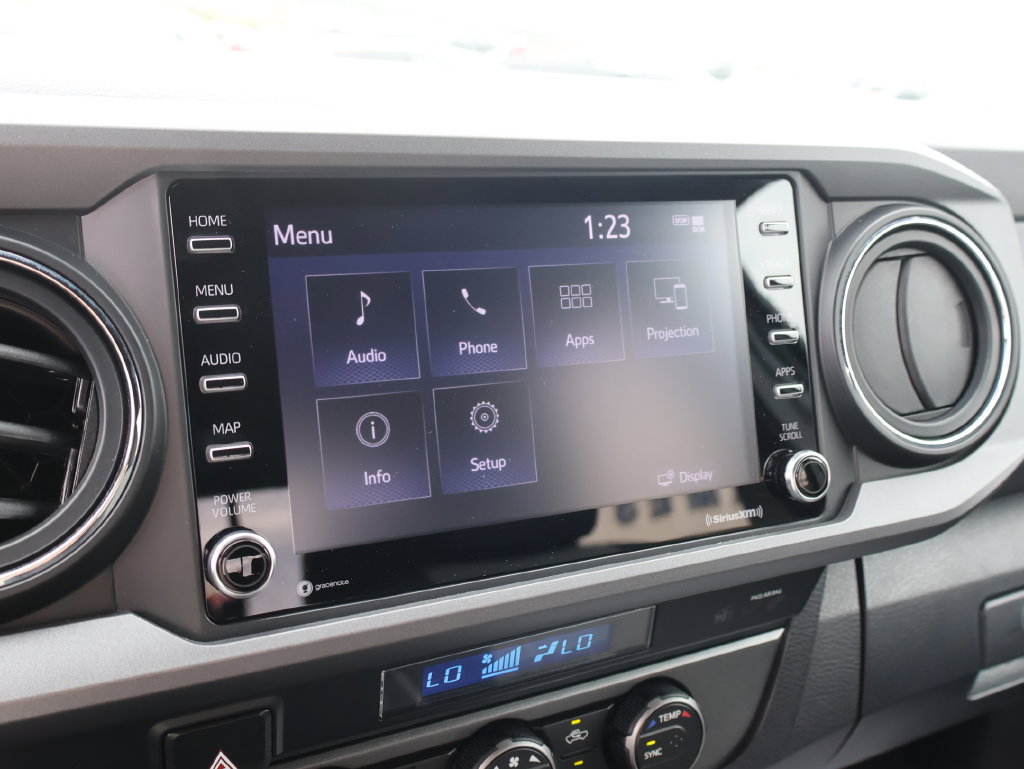 Used 2023 Toyota Tacoma TRD Sport w/ Technology Package AWD/4WD image 32