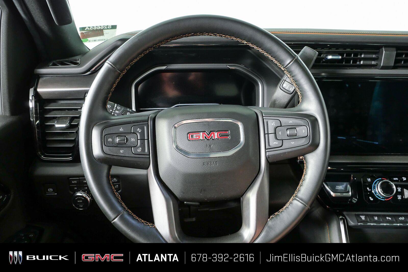 Used 2024 GMC Sierra 2500 AT4 w/ AT4 Premium Plus Package AWD/4WD image 11