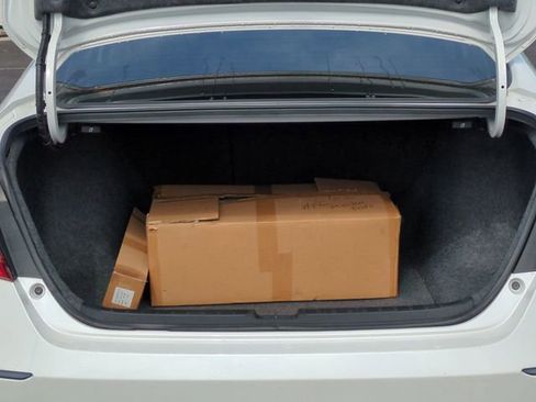 Used 2018 Honda Accord EX-L image 22