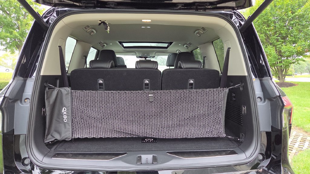 Certified 2025 INFINITI QX80 Luxe w/ Cargo Package RWD image 17
