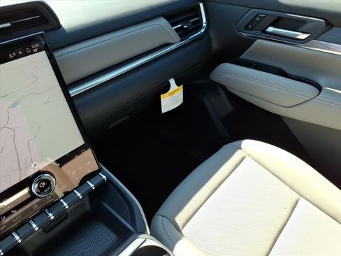 New 2026 GMC Terrain Elevation w/ Elevation Premium Package image 24