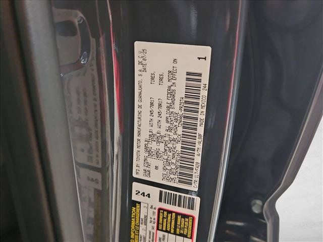 Used 2025 Toyota Tacoma SR AWD/4WD image 24