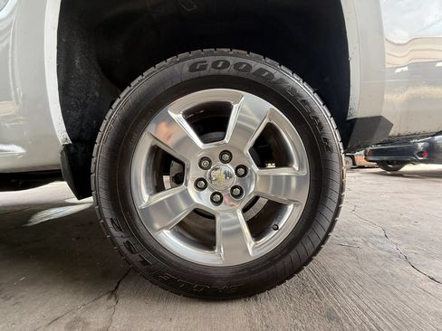 Used 2017 Chevrolet Silverado 1500 LT w/ Texas Edition RWD image 22