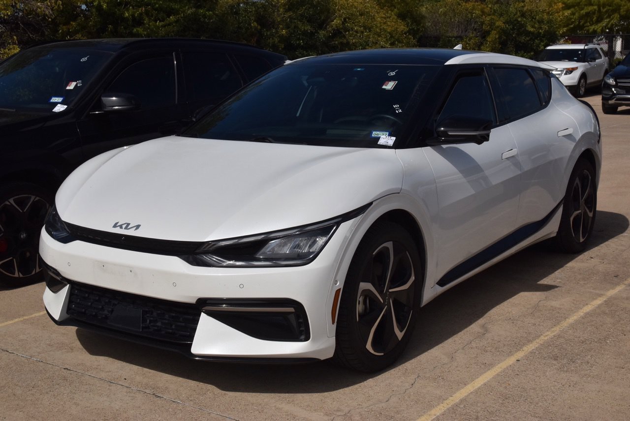 Used 2023 Kia EV6 GT-Line AWD/4WD image 2
