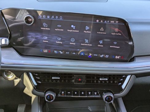 New 2026 Chevrolet Suburban Premier w/ Sun And Tow Package image 19