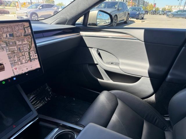 Used 2022 Tesla Model S AWD/4WD image 13