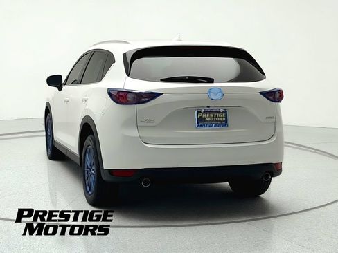 Used 2017 MAZDA CX-5 Touring w/ Preferred Equipment Package AWD/4WD image 6