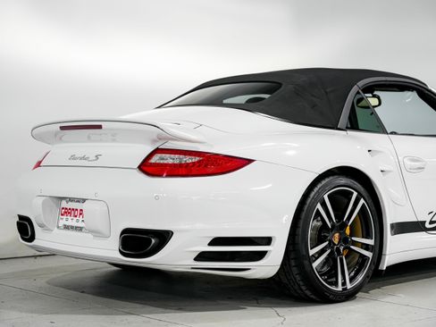 Used 2011 Porsche 911 Turbo S image 41