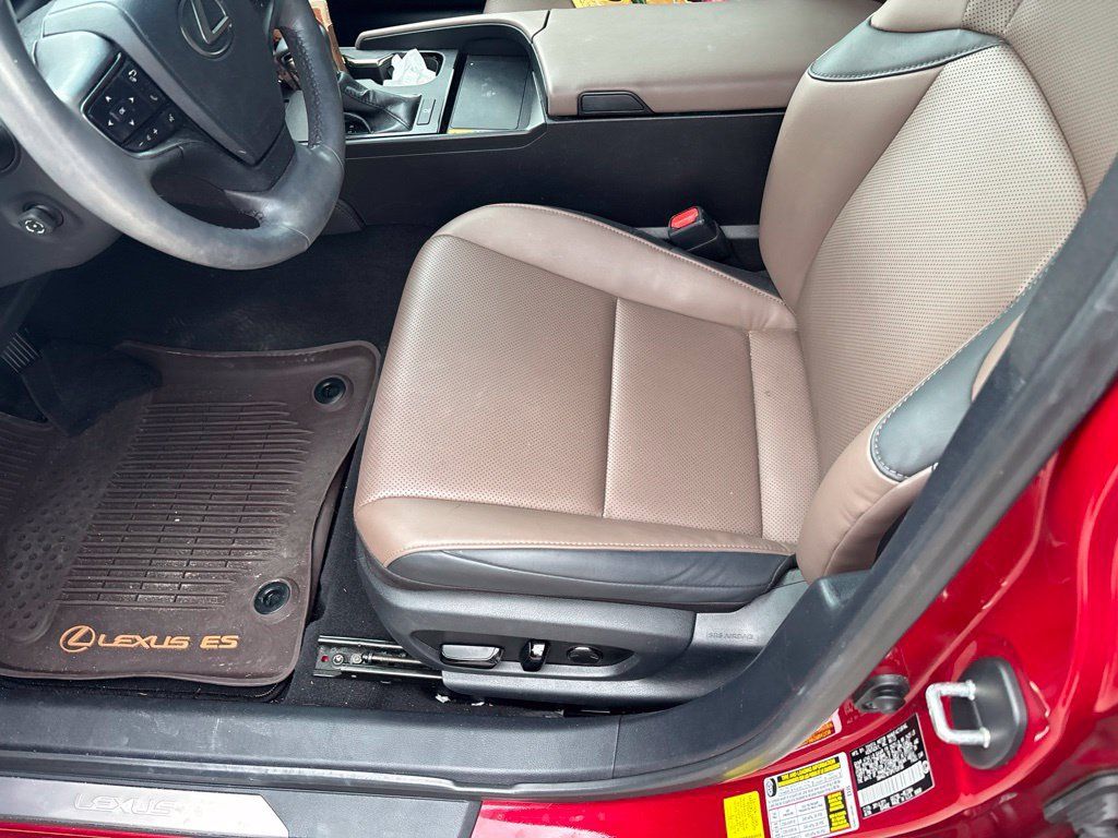 Certified 2023 Lexus ES 350 w/ Premium Package FWD image 21