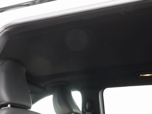 New 2023 Jeep Compass Trailhawk w/ Trailhawk Elite Group image 17