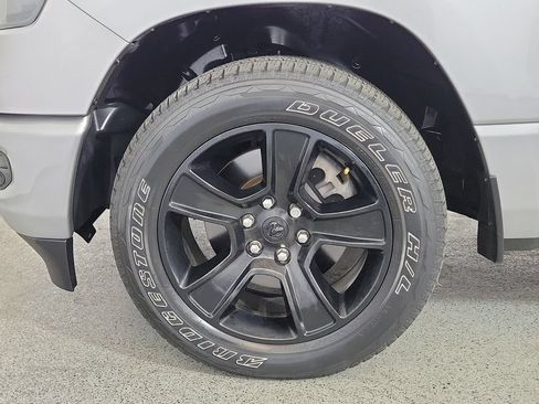 Used 2022 RAM 1500 Big Horn RWD image 9