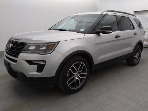 Used 2019 Ford Explorer Sport AWD/4WD image 2