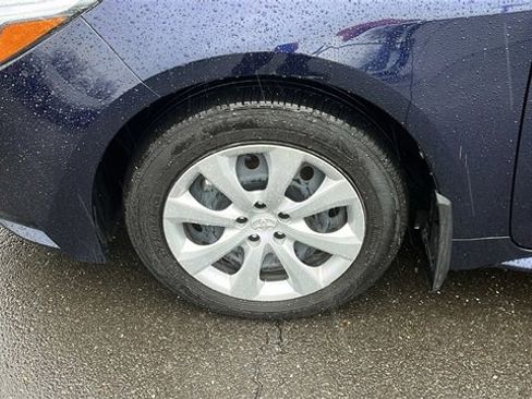 Certified 2023 Toyota Corolla LE image 8