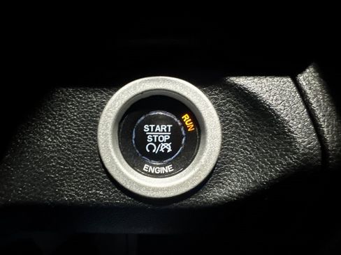 Used 2016 RAM 1500 Rebel w/ Luxury Group image 43