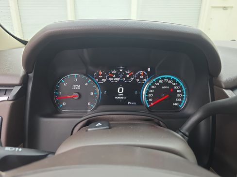 Used 2017 Chevrolet Tahoe Premier image 31