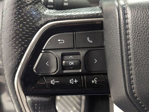 Used 2022 Toyota Tundra Limited image 11