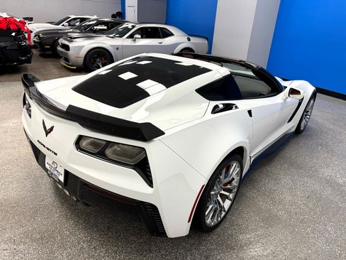 Used 2017 Chevrolet Corvette Z06 image 8