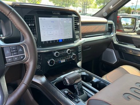 Used 2025 Ford F150 King Ranch w/ FX4 Off-Road Package AWD/4WD image 33
