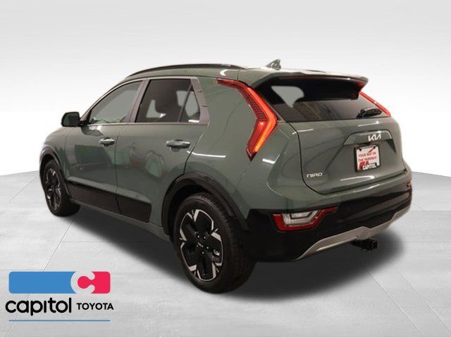 Used 2023 Kia Niro Wave w/ Wave Preserve Package FWD image 5