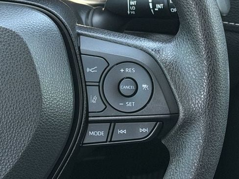 Certified 2022 Toyota RAV4 XLE w/ Convenience Package image 15