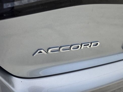 Used 2025 Honda Accord SE image 14