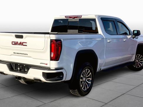 Used 2022 GMC Sierra 1500 AT4 w/ AT4 Premium Package image 12