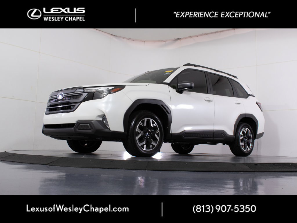 Used 2025 Subaru Forester Premium w/ Convenience Package #1 AWD/4WD image 8