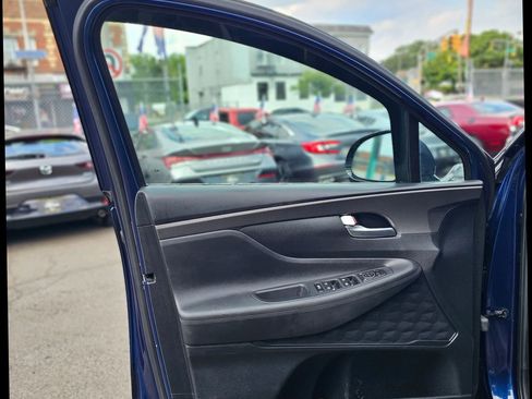 Used 2020 Hyundai Santa Fe SEL image 11