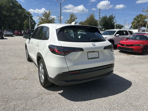 Used 2025 Honda HR-V LX image 4
