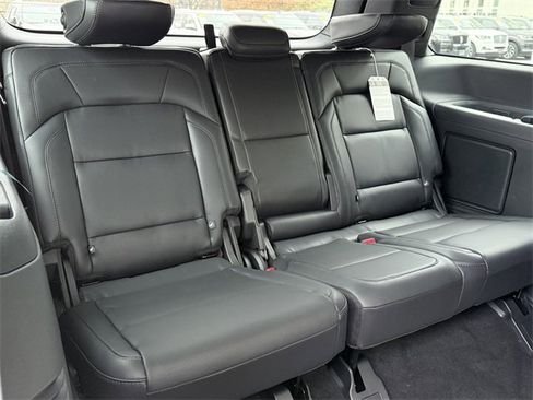 New 2025 Lincoln Navigator Reserve w/ Jet Appearance Package image 14
